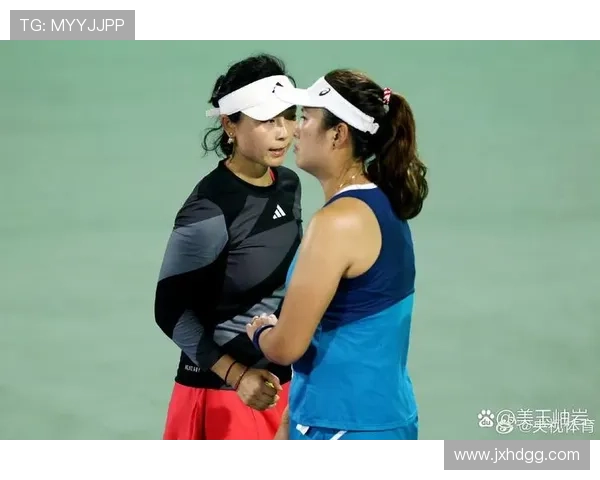 徐一璠杨钊煊携手晋级中网女双16强展现默契配合